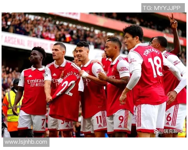 英超焦点战曼联对决曼城前瞻分析与胜负预测